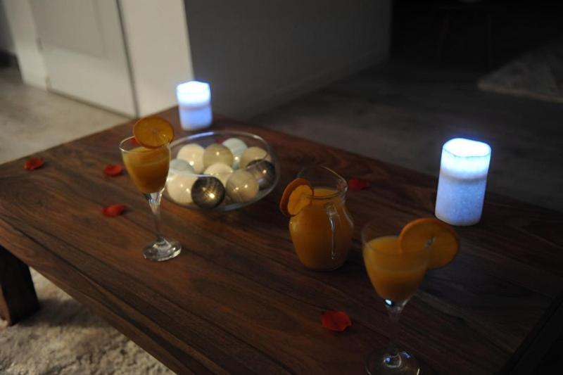 Ecrin D' Amour Suite Romantique Avec Jacuzzi Castels ภายนอก รูปภาพ